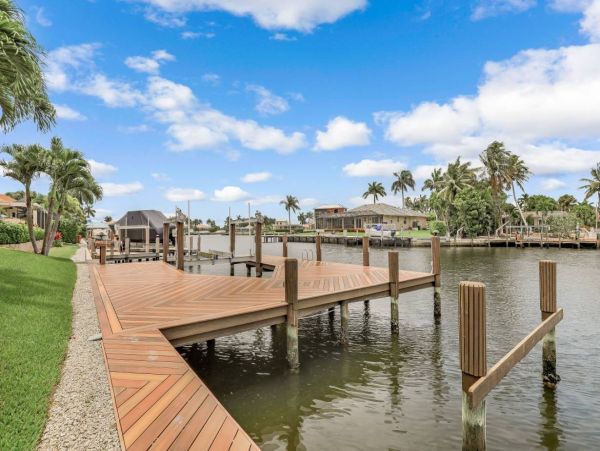 New Luxury Home for Rent Call Today