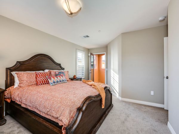 Palm Springs Home 991316