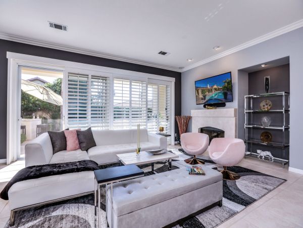 Palm Springs Home 991330