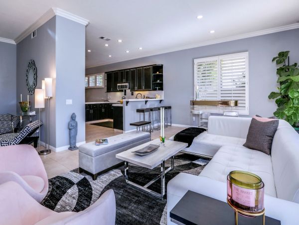 Palm Springs Home 991330