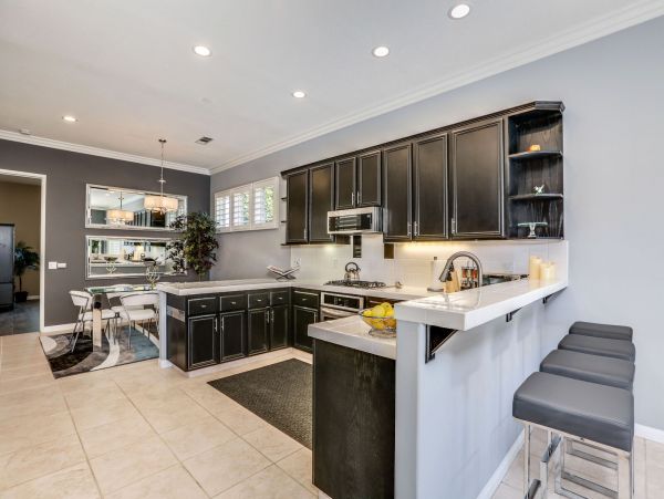 Palm Springs Home 991330