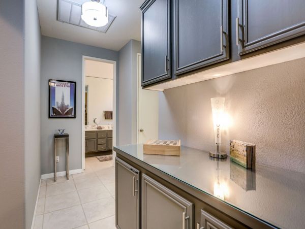 Palm Springs Home 991330