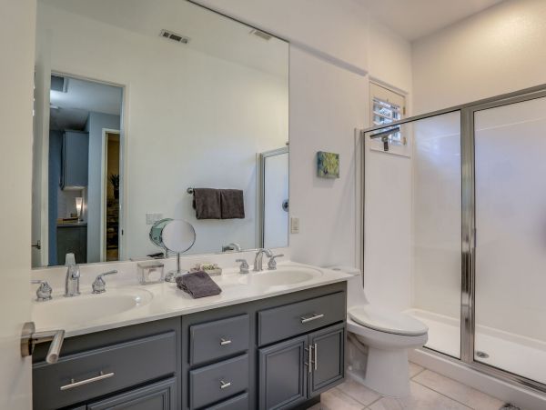 Palm Springs Home 991330