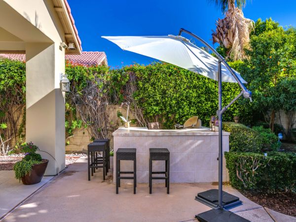 Palm Springs Home 991330