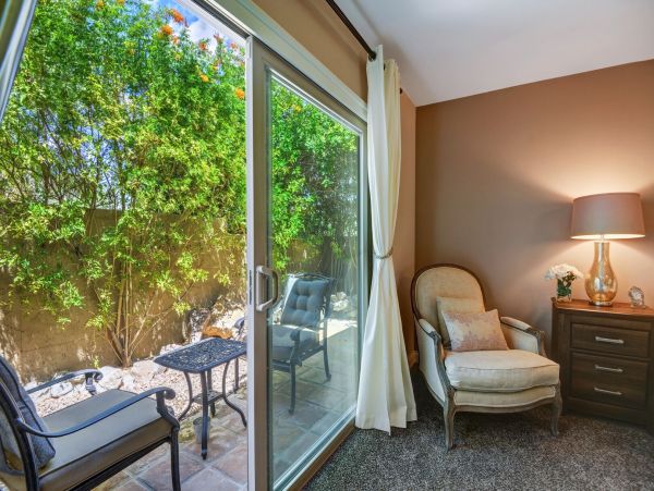 Palm Springs Home 991334