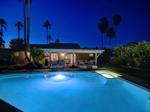 Palm Springs Home 991334