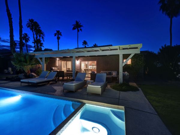 Palm Springs Home 991334