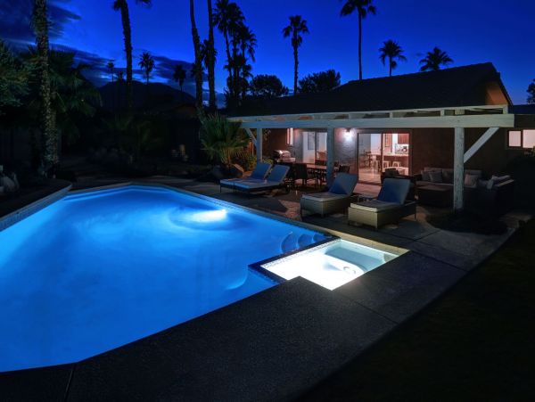 Palm Springs Home 991334