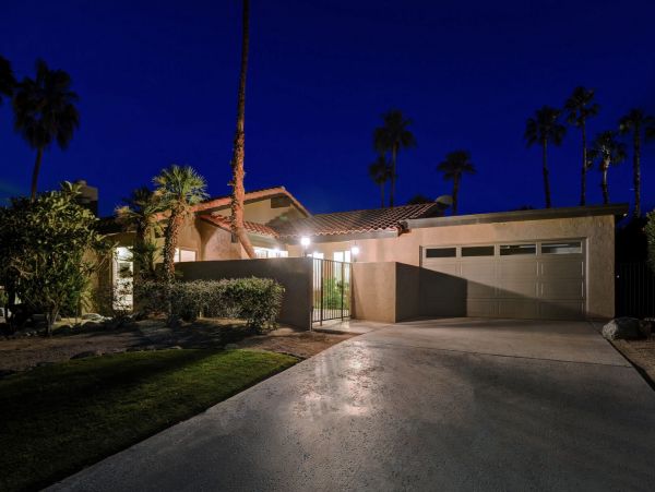 Palm Springs Home 991334