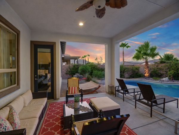 Palm Springs Home 991335