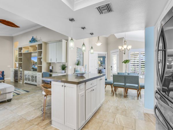 Palm Springs Home 991336