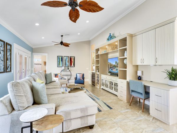 Palm Springs Home 991336