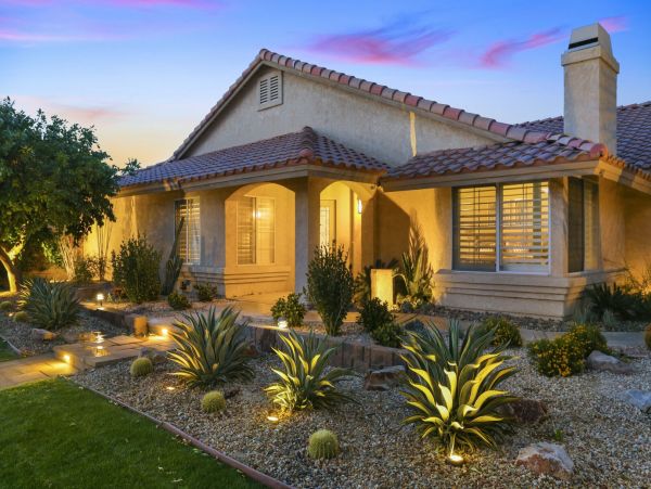 Palm Springs Home 991336