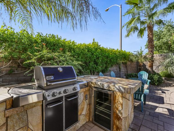 Palm Springs Home 991336