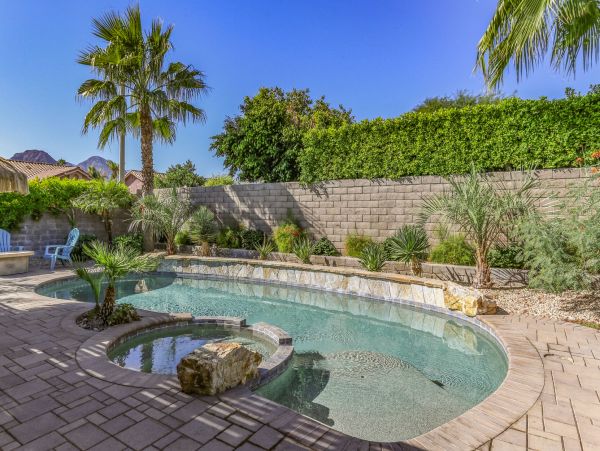 Palm Springs Home 991336