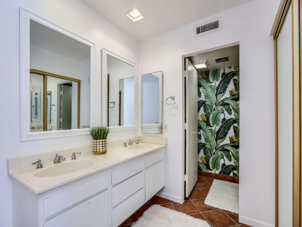Palm Springs Home 991337