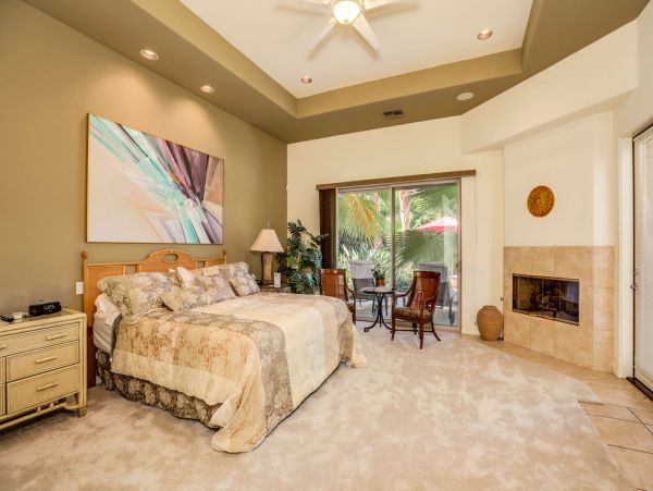 Palm Springs Home 991340