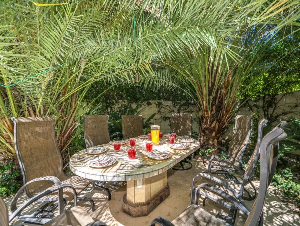 Palm Springs Home 991340