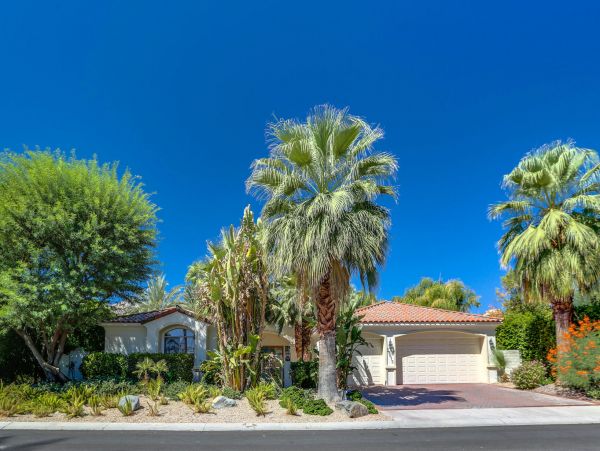 Palm Springs Home 991340