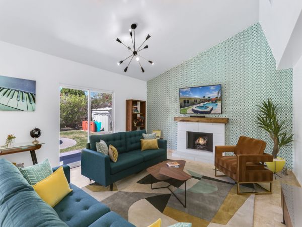 Palm Springs Home 991343