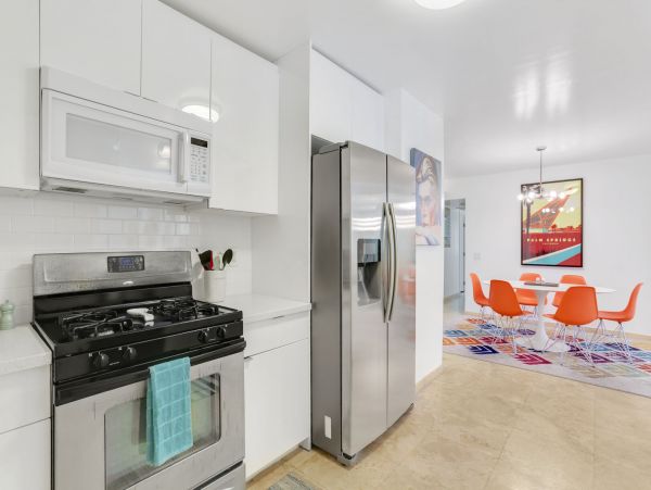 Palm Springs Home 991343