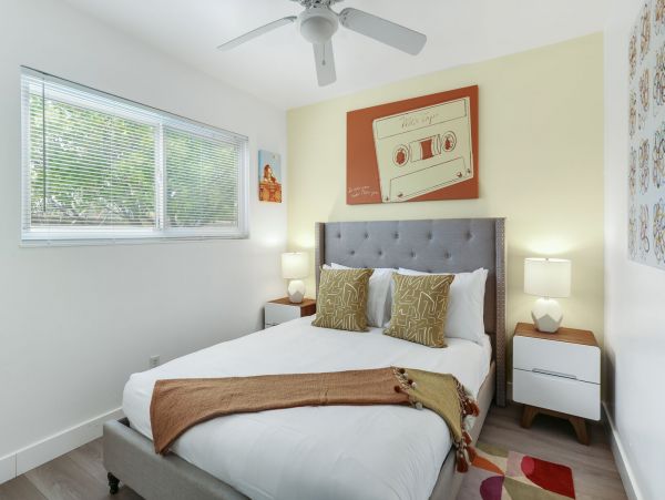 Palm Springs Home 991343