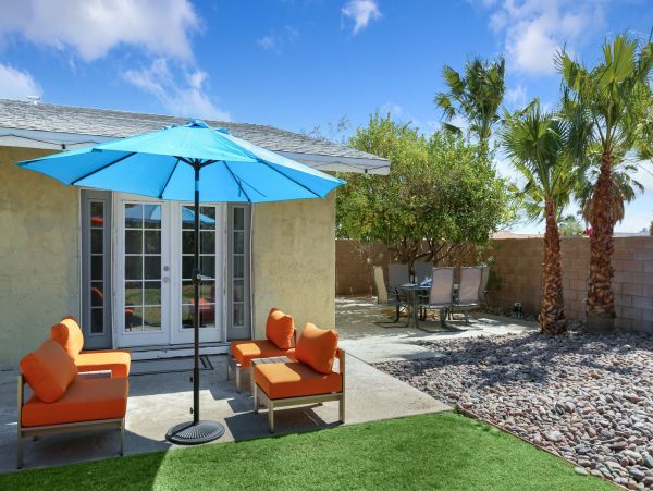 Palm Springs Home 991343
