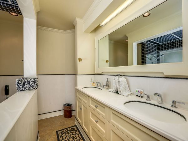 Palm Springs Home 991347