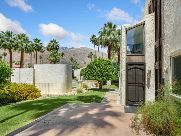 Palm Springs Condo 991349