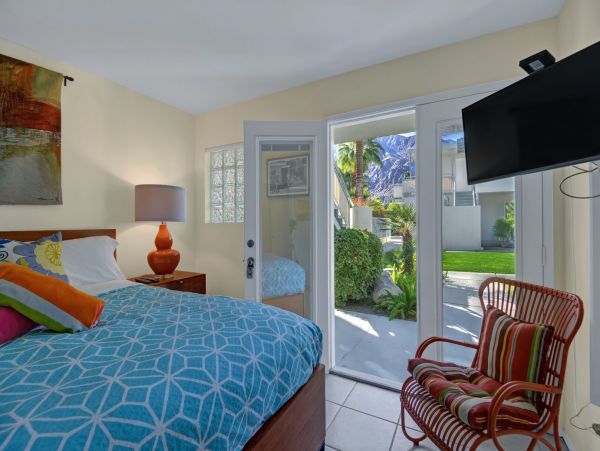 Palm Springs Condo 991352