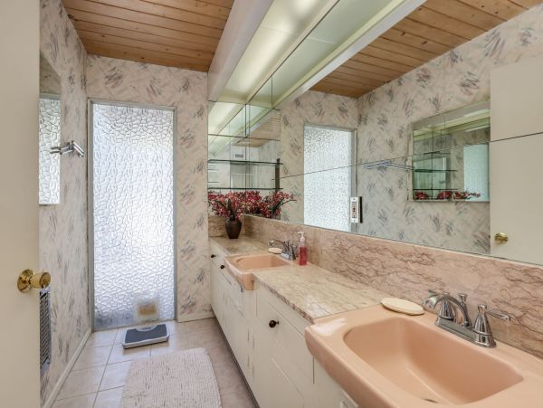 Palm Springs Home 991355
