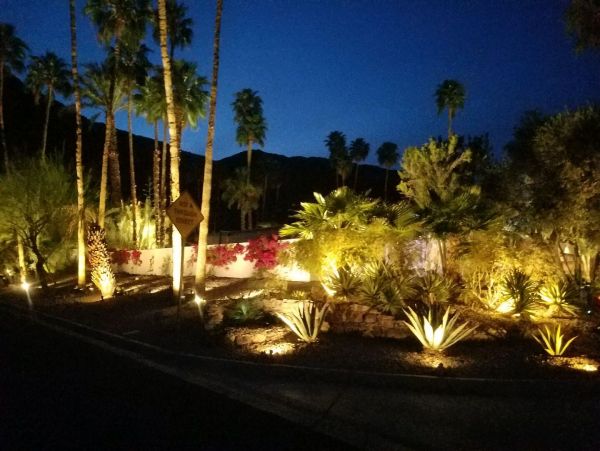 Palm Springs Home 991355