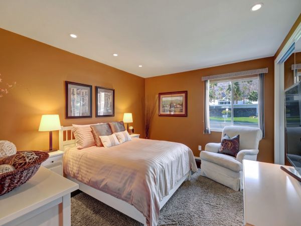 Palm Springs Home 991356