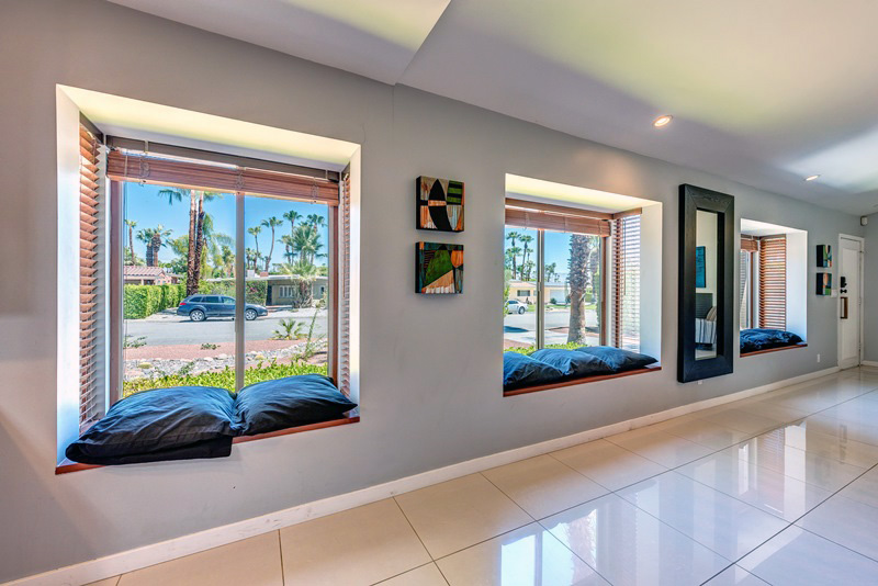 Palm Springs Home 991359