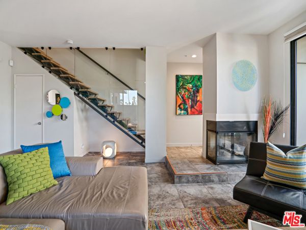 Palm Springs Home 991361