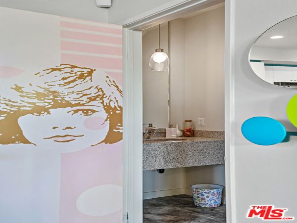Palm Springs Home 991361