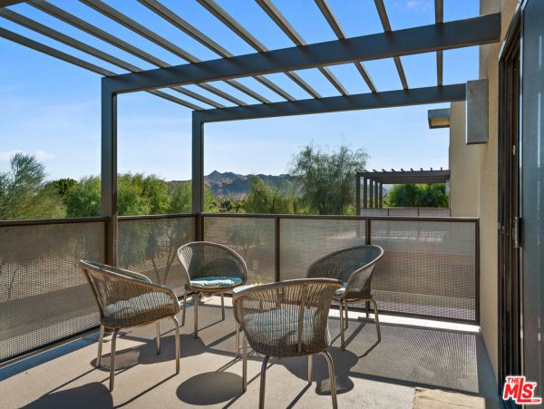 Palm Springs Home 991361