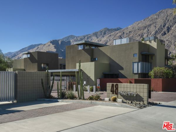 Palm Springs Home 991361