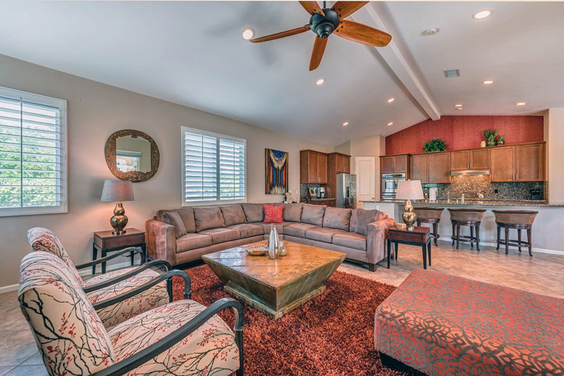 Palm Springs Home 991369