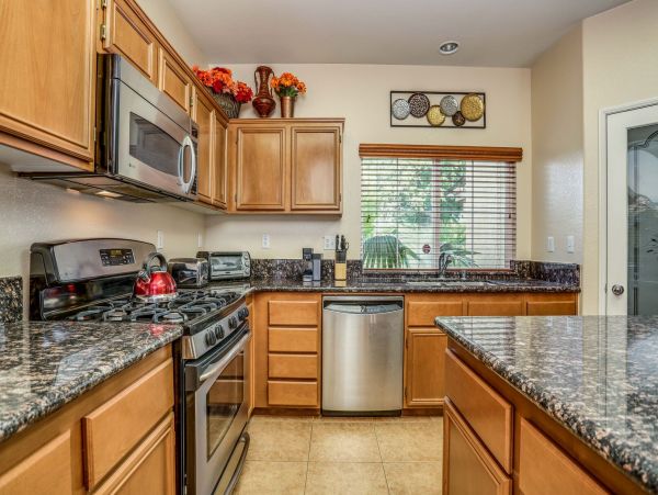 Palm Springs Home 991370