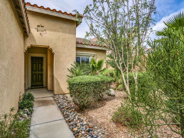 Palm Springs Home 991370