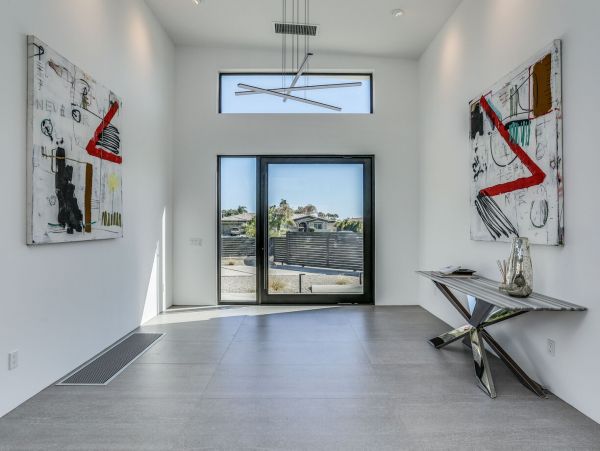 Palm Springs Home 991375