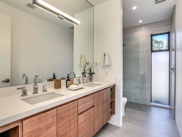 Palm Springs Home 991375
