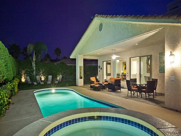 Palm Springs Home 991379