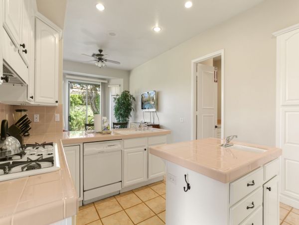 Palm Springs Home 991379