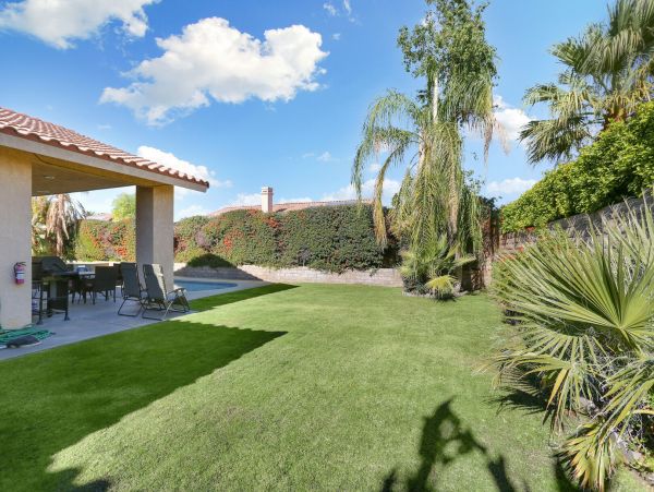Palm Springs Home 991379