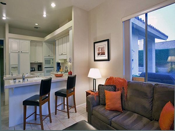 Palm Springs Home 991379