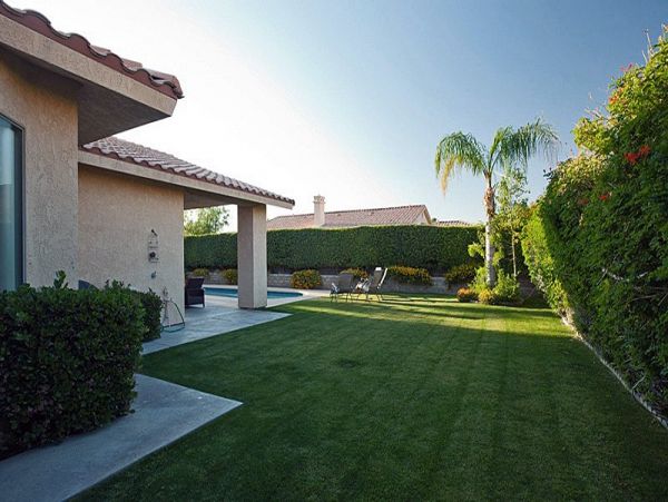 Palm Springs Home 991379