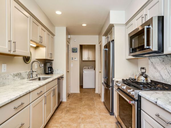Palm Springs Home 991386