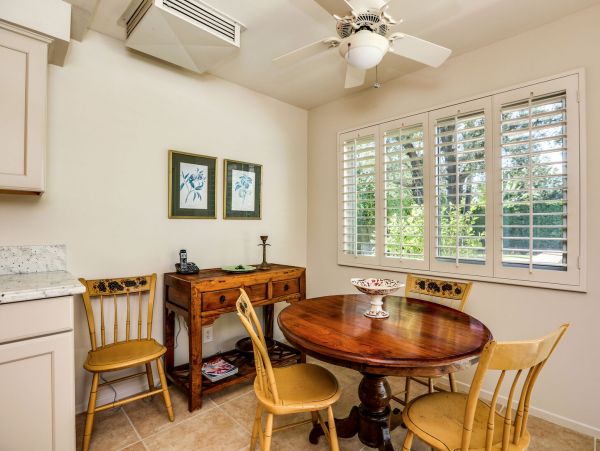 Palm Springs Home 991386